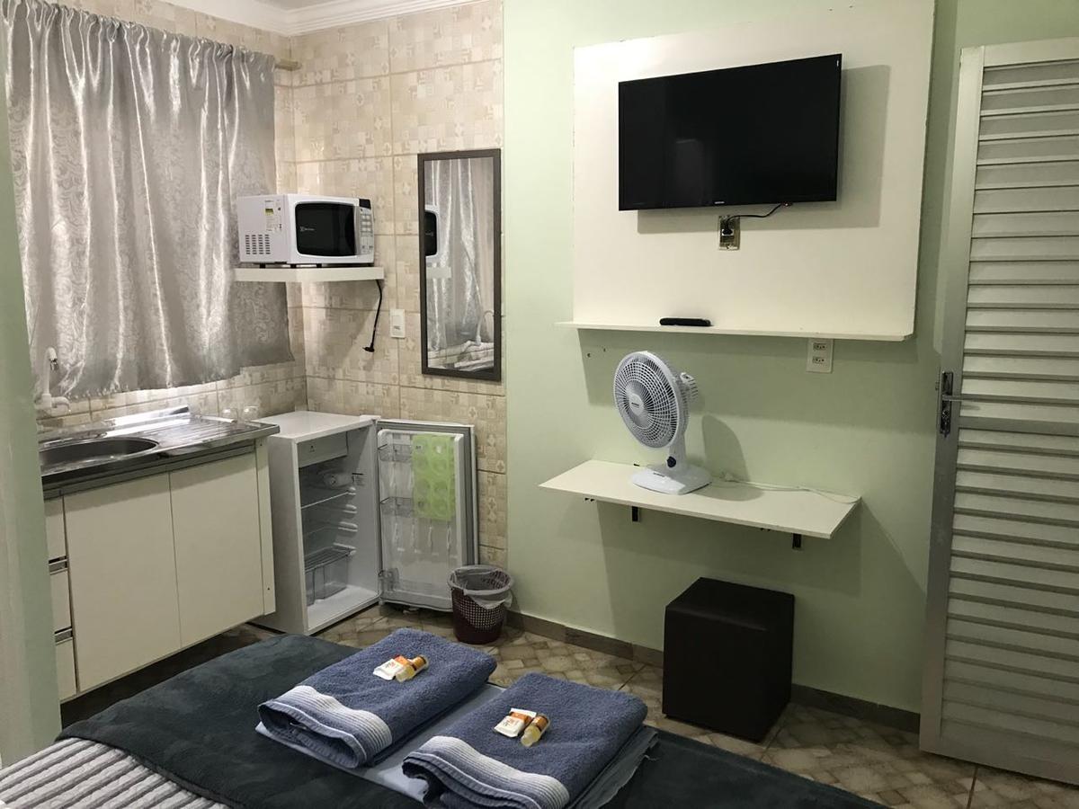 Hostel Trem De Minas เบโลโอรีซอนชี ภายนอก รูปภาพ