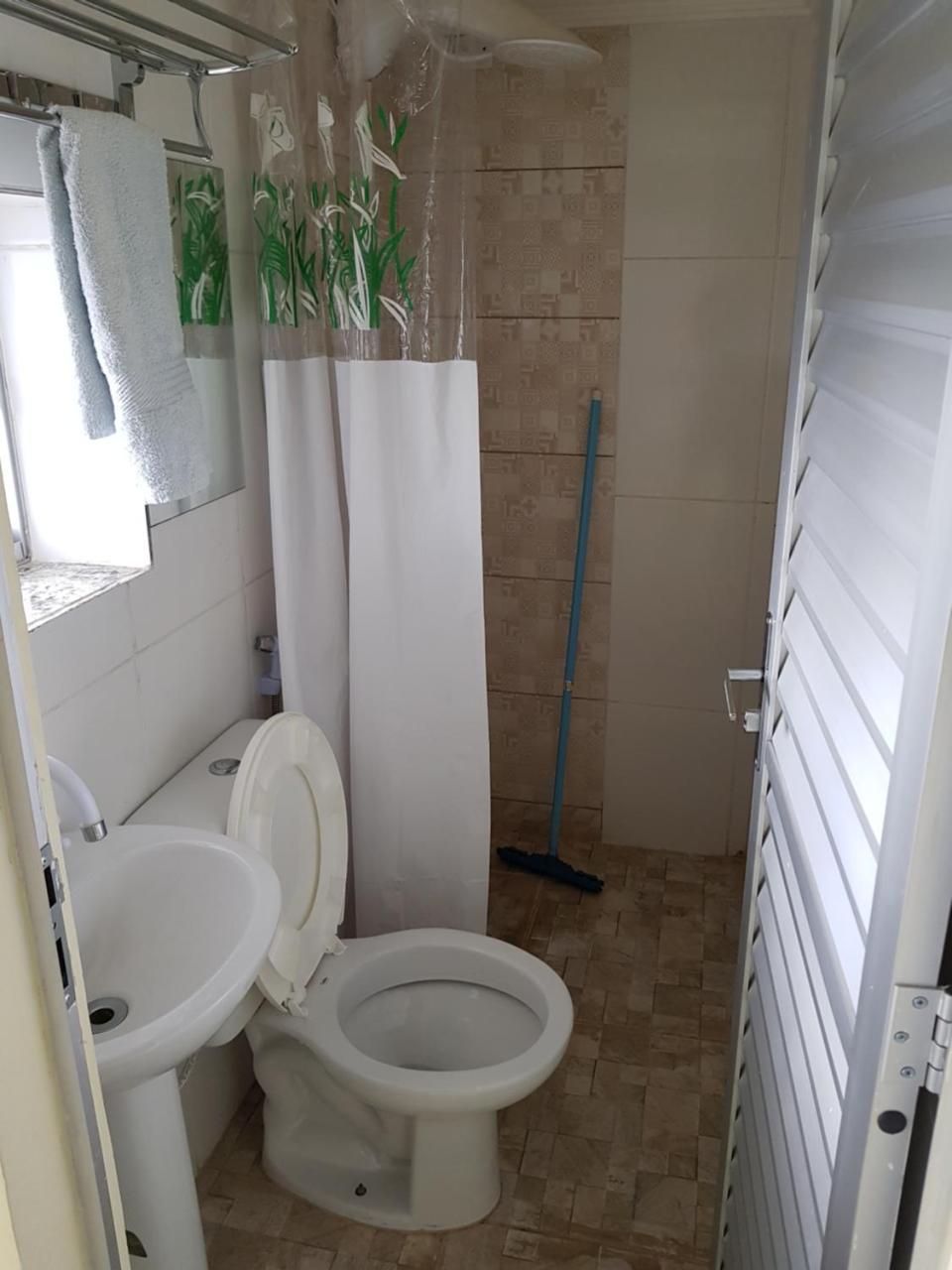 Hostel Trem De Minas เบโลโอรีซอนชี ภายนอก รูปภาพ