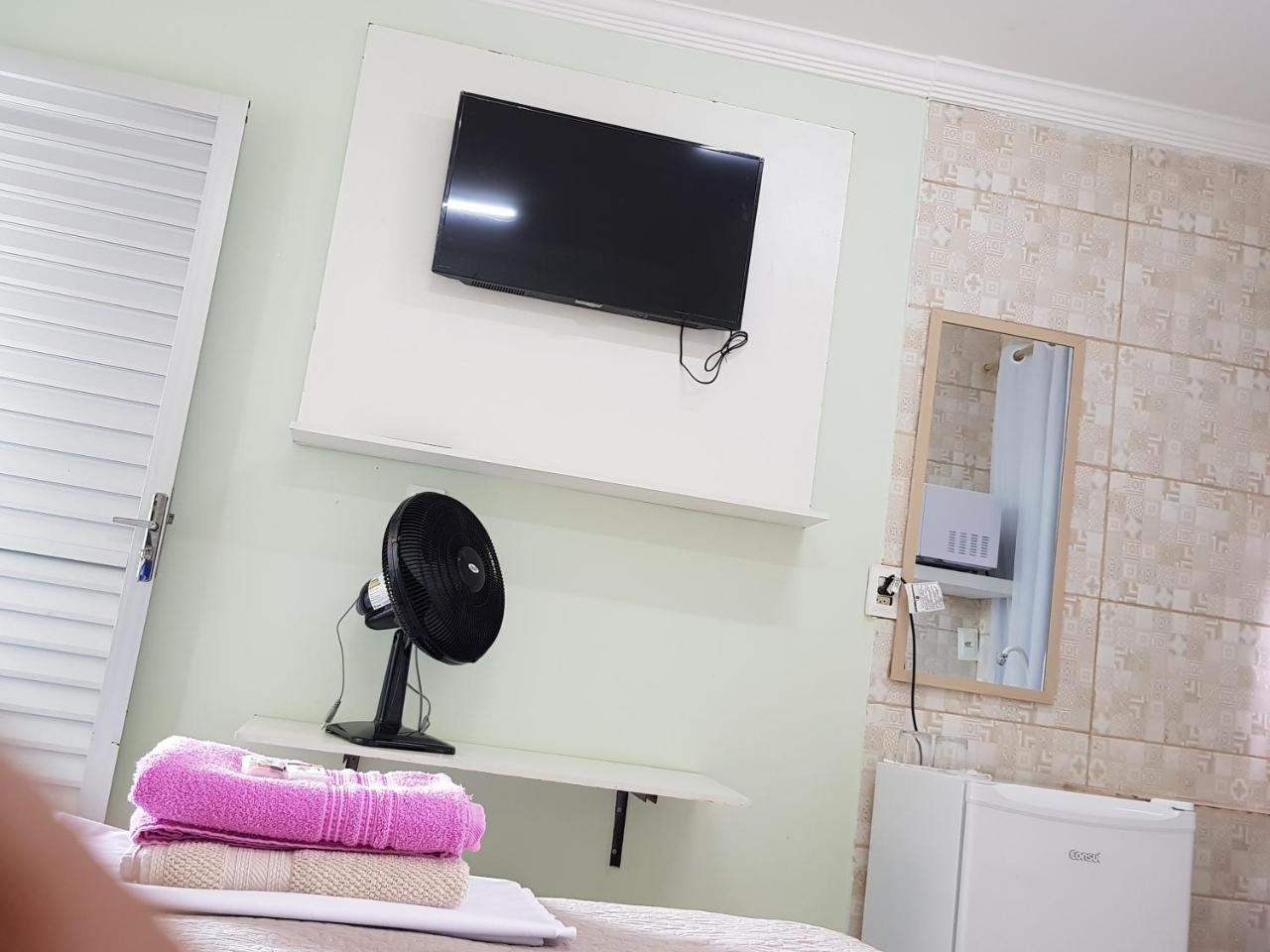 Hostel Trem De Minas เบโลโอรีซอนชี ภายนอก รูปภาพ