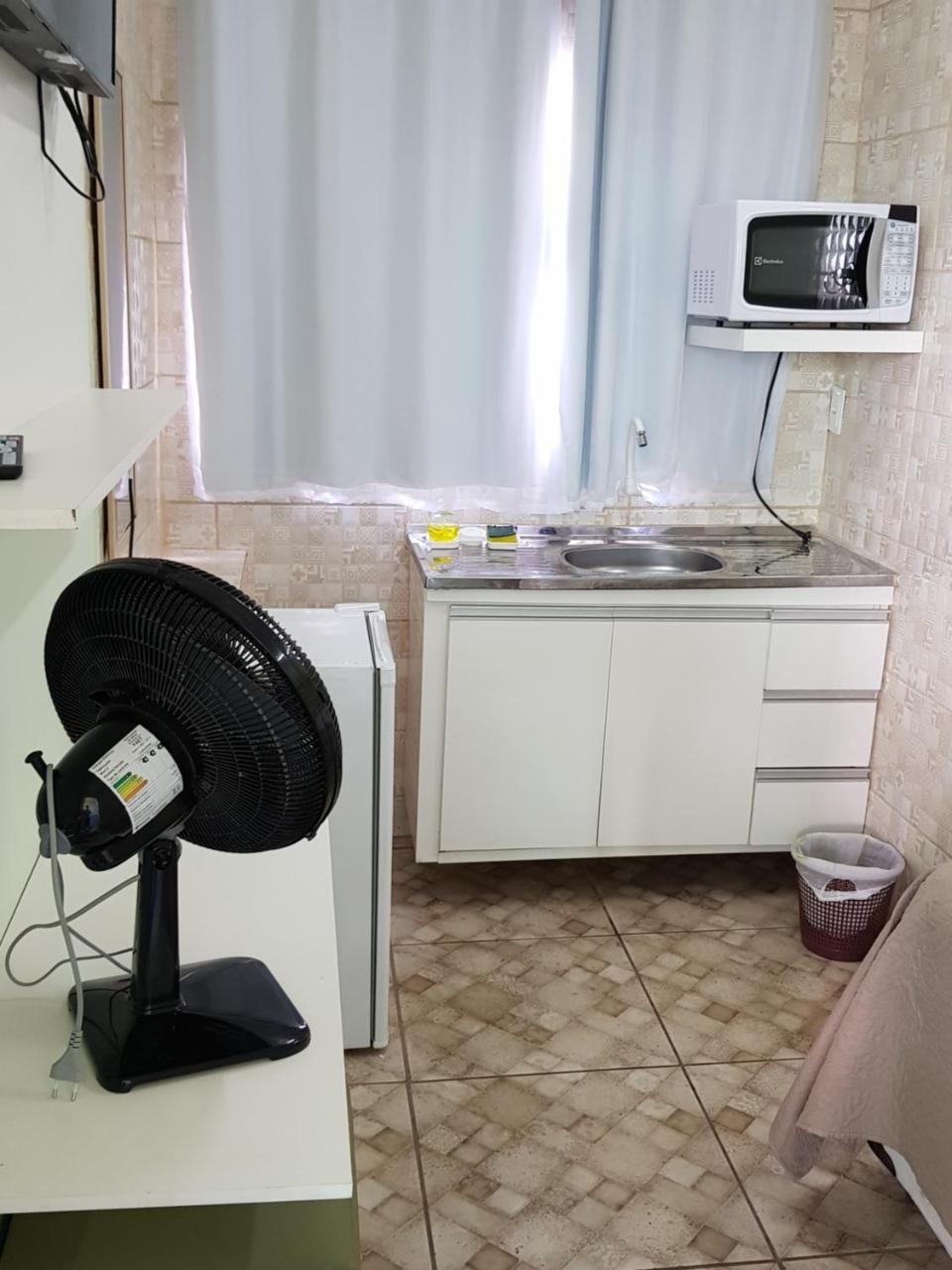 Hostel Trem De Minas เบโลโอรีซอนชี ภายนอก รูปภาพ