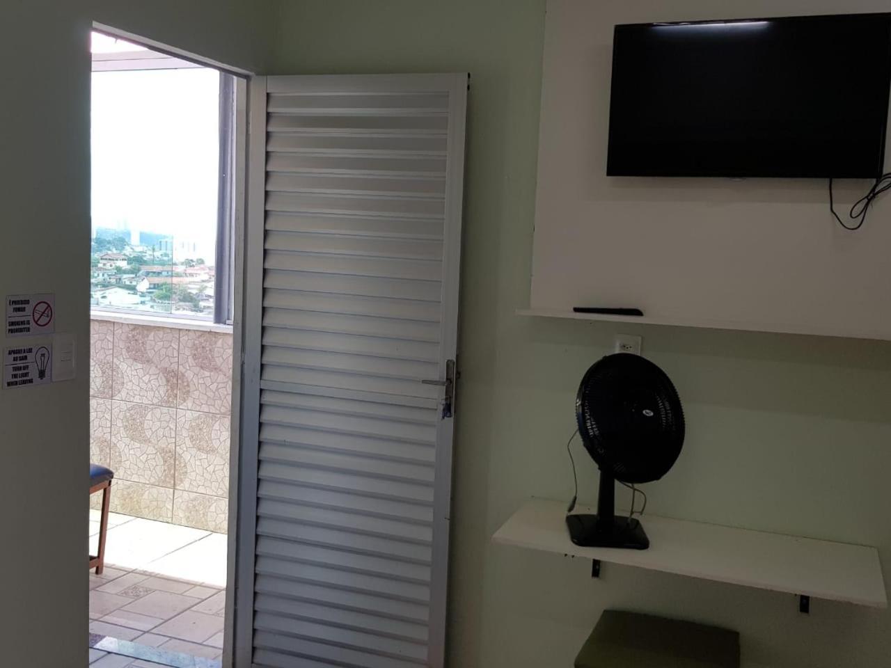 Hostel Trem De Minas เบโลโอรีซอนชี ภายนอก รูปภาพ