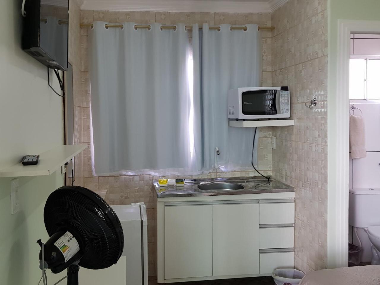 Hostel Trem De Minas เบโลโอรีซอนชี ภายนอก รูปภาพ