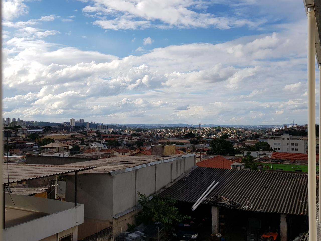 Hostel Trem De Minas เบโลโอรีซอนชี ภายนอก รูปภาพ